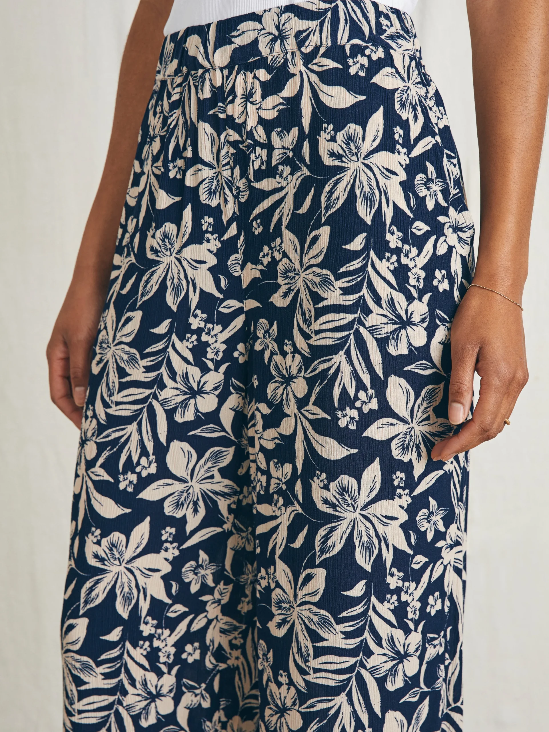 Women Faherty Brand Cabana Pant -