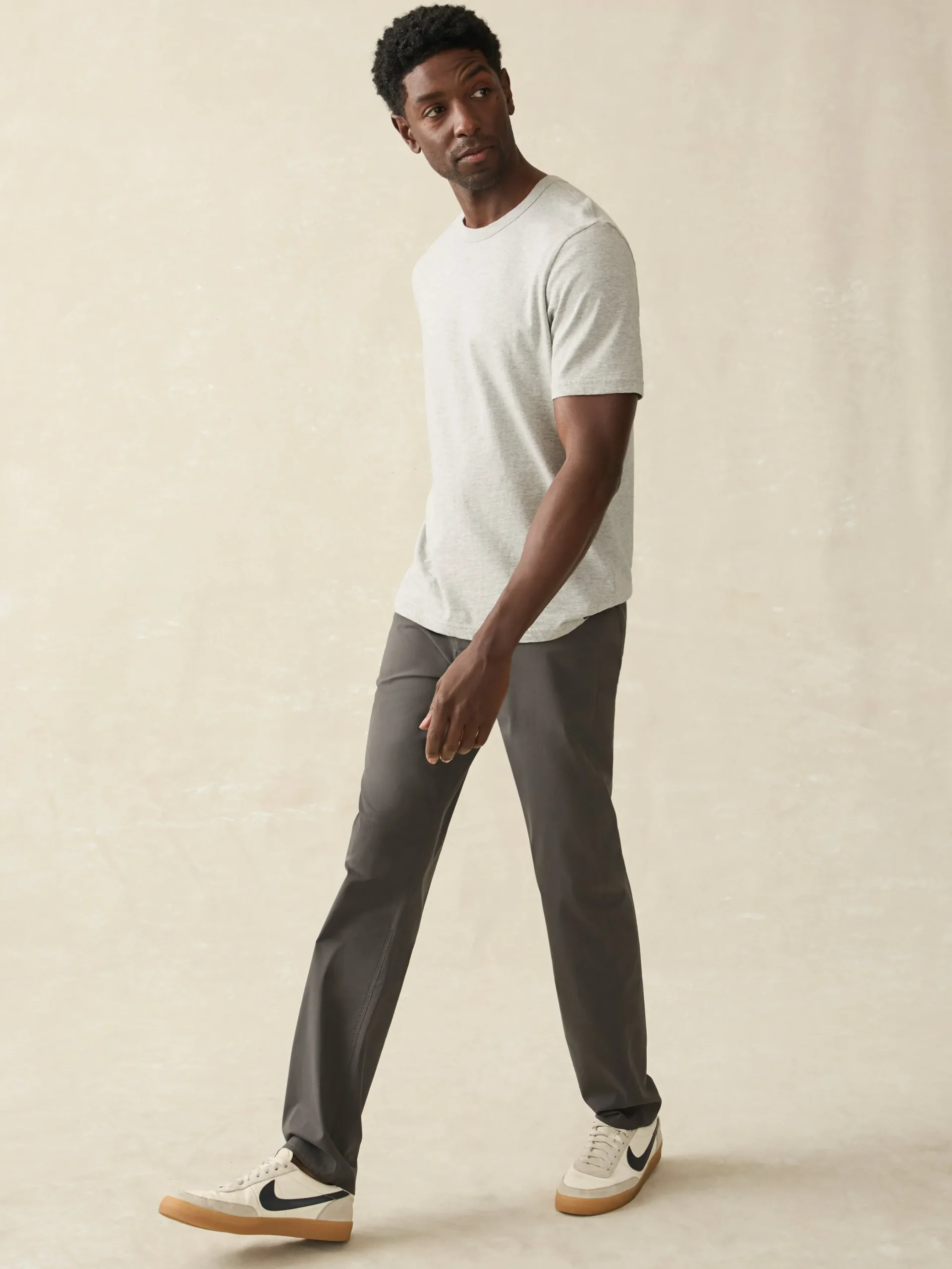 Faherty Brand Movement™ 5-Pocket Pant Athletic Fit -
