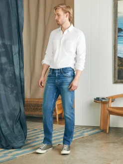 Faherty Brand Organic Cotton Slim Straight Denim (32" Inseam) -