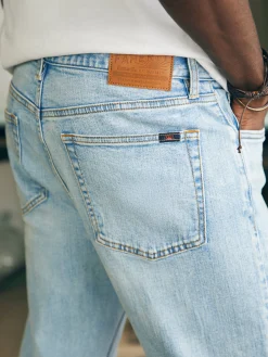 Faherty Brand Organic Cotton Slim Straight Denim (32