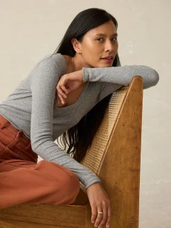Women Faherty Brand Pacific Pointelle Scoop Neck -