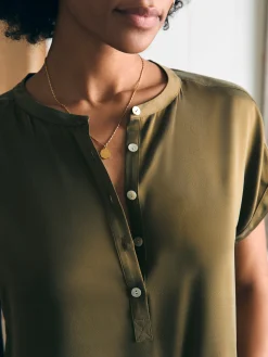 Women Faherty Brand Sandwashed Silk Desmond Top -