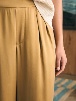 Women Faherty Brand Sandwashed Silk Gemma Pant -