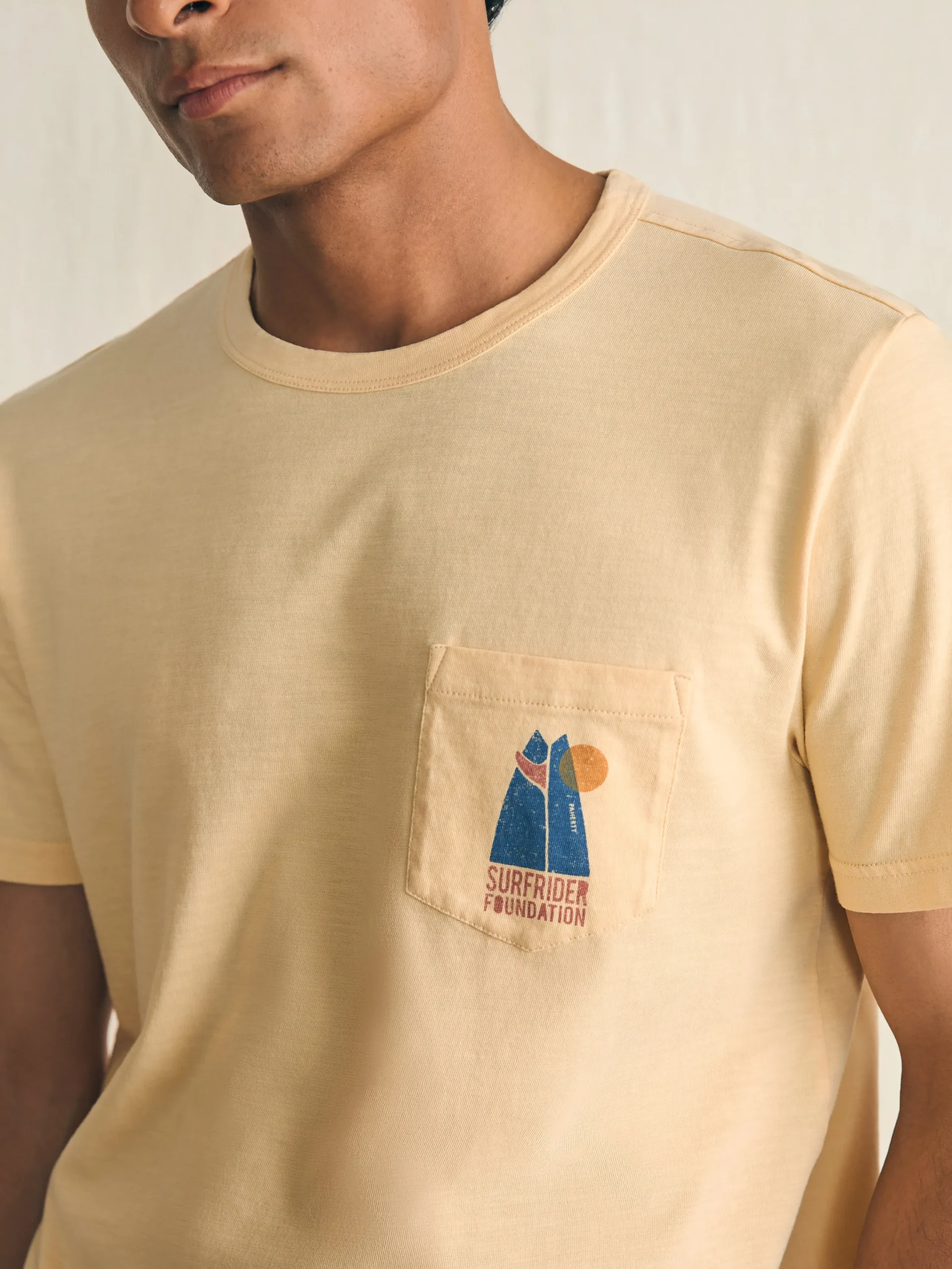 Faherty Brand Short-Sleeve Surfrider Sunwashed Pocket Tee -