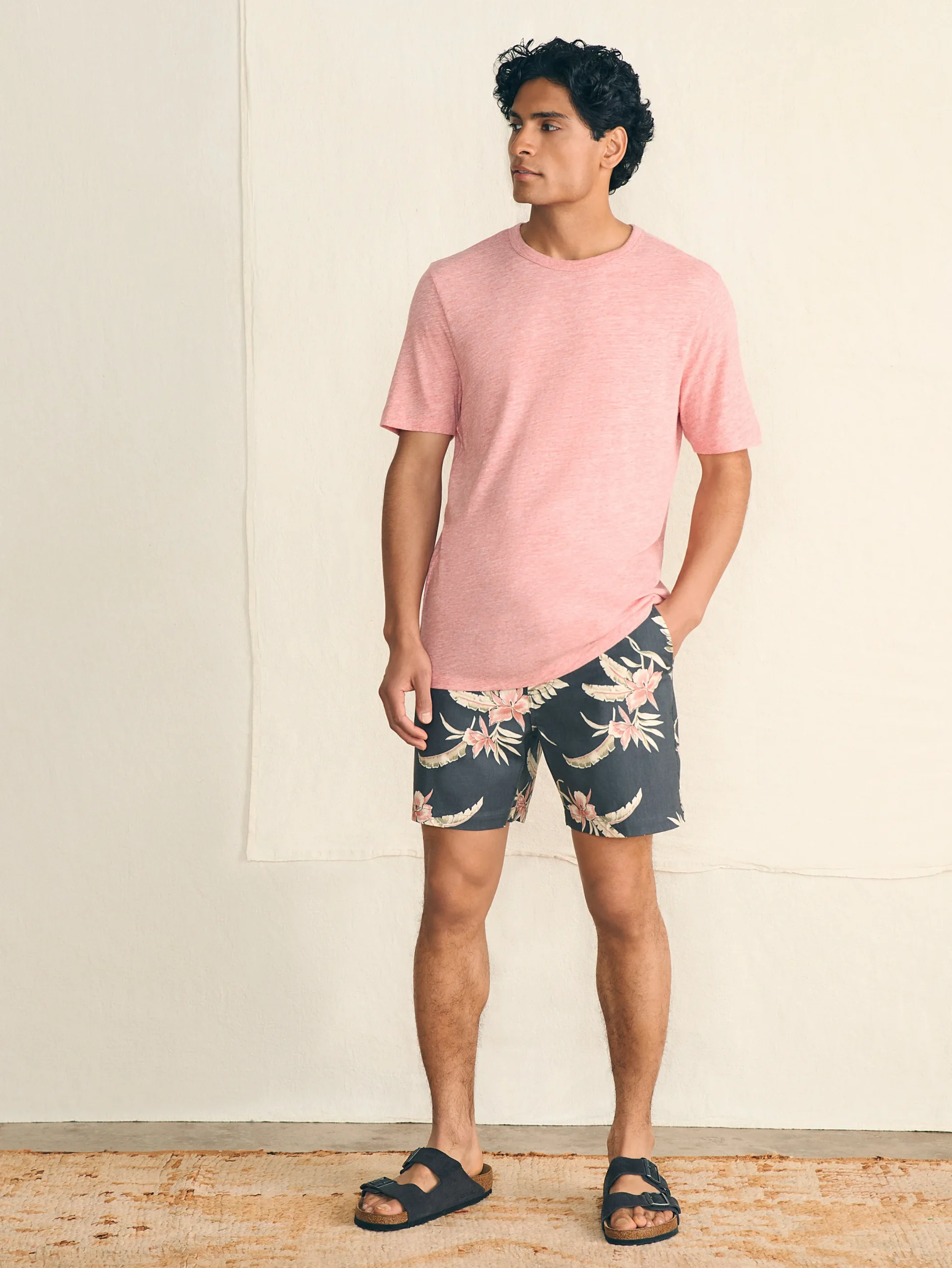 Faherty Brand Short-Sleeve Vintage Chambray Tee -