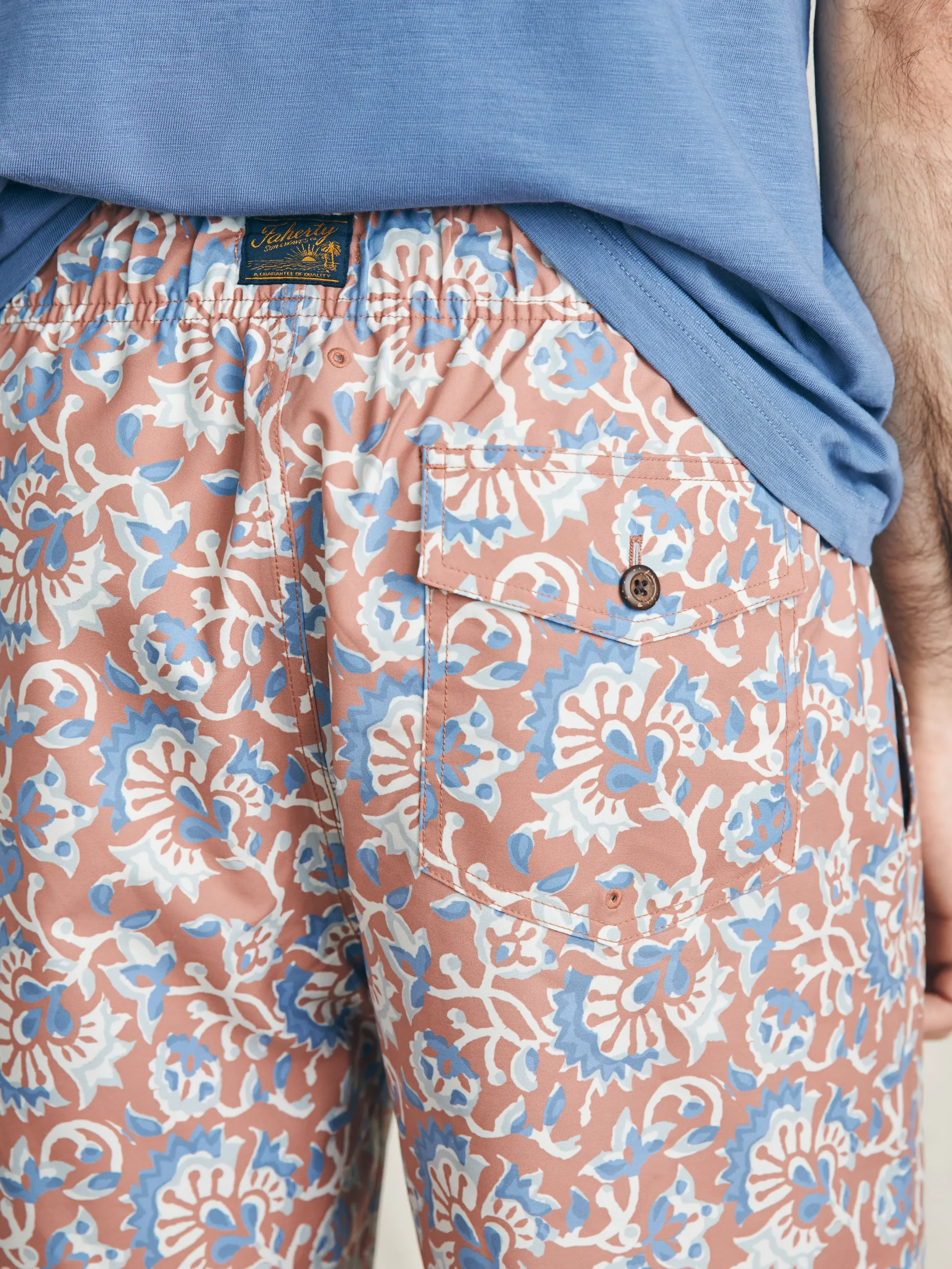 Faherty Brand Sunwashed Trunk -