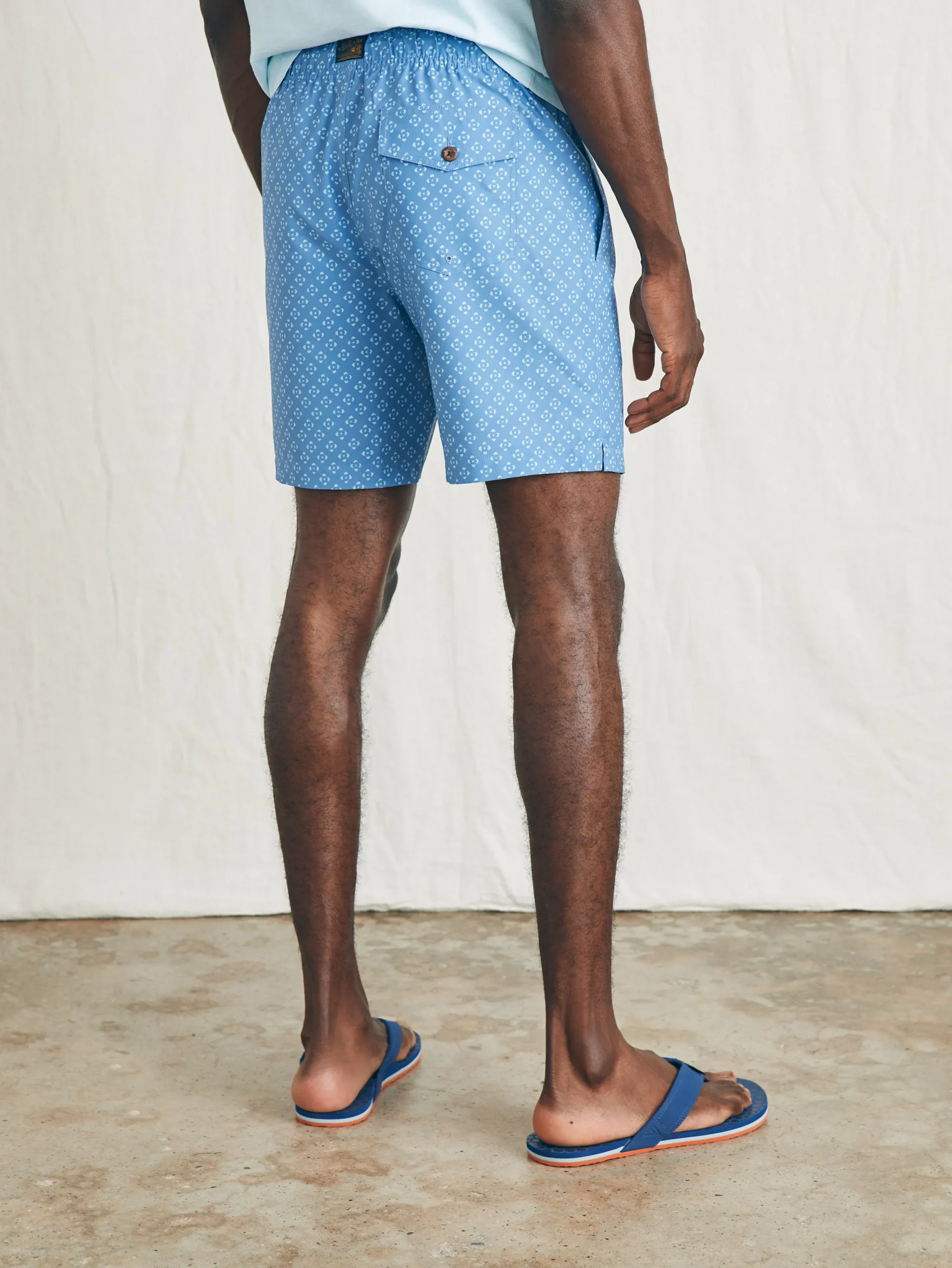 Faherty Brand Sunwashed Trunk -