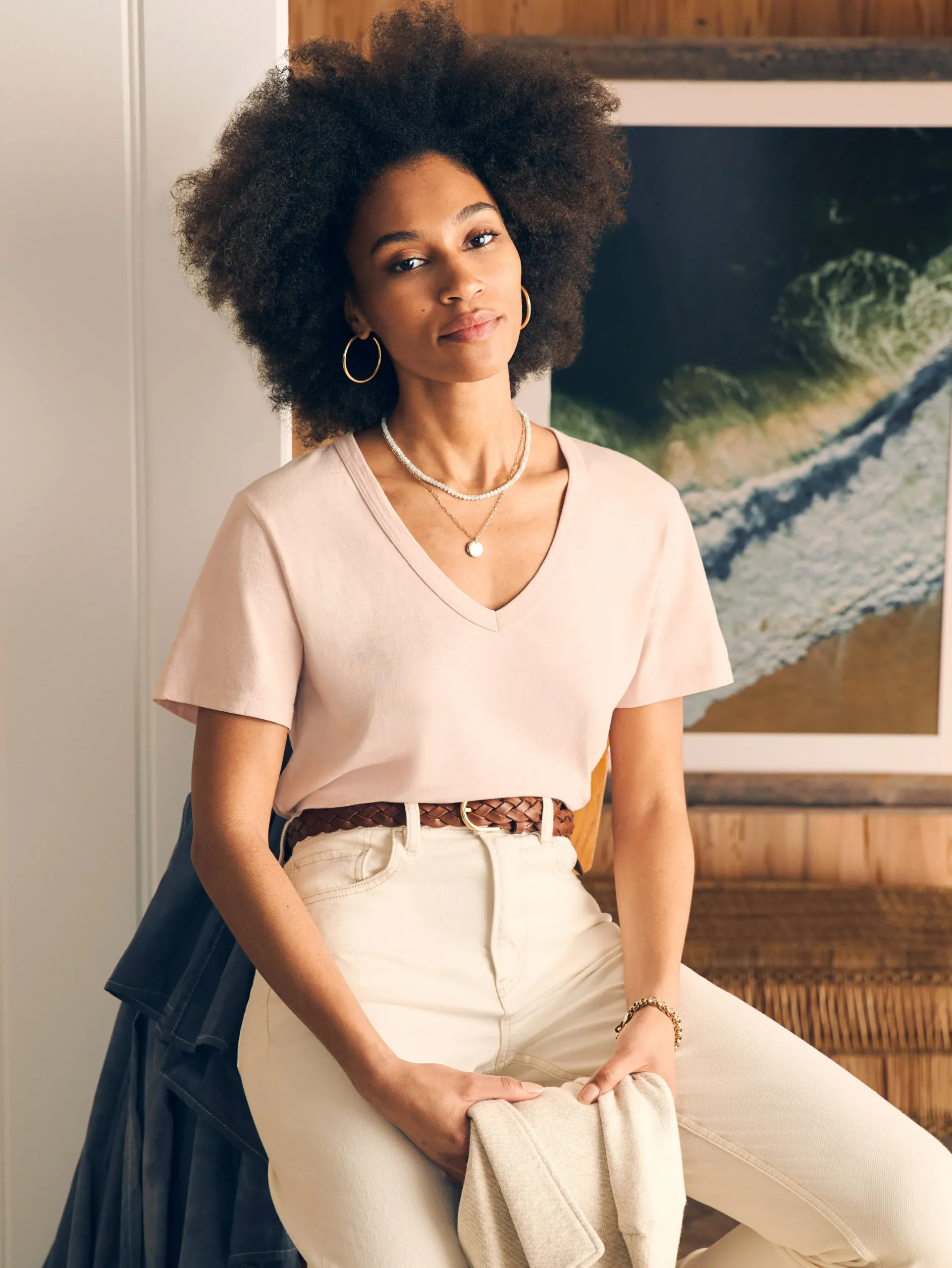 Women Faherty Brand Sunwashed V-Neck Tee -