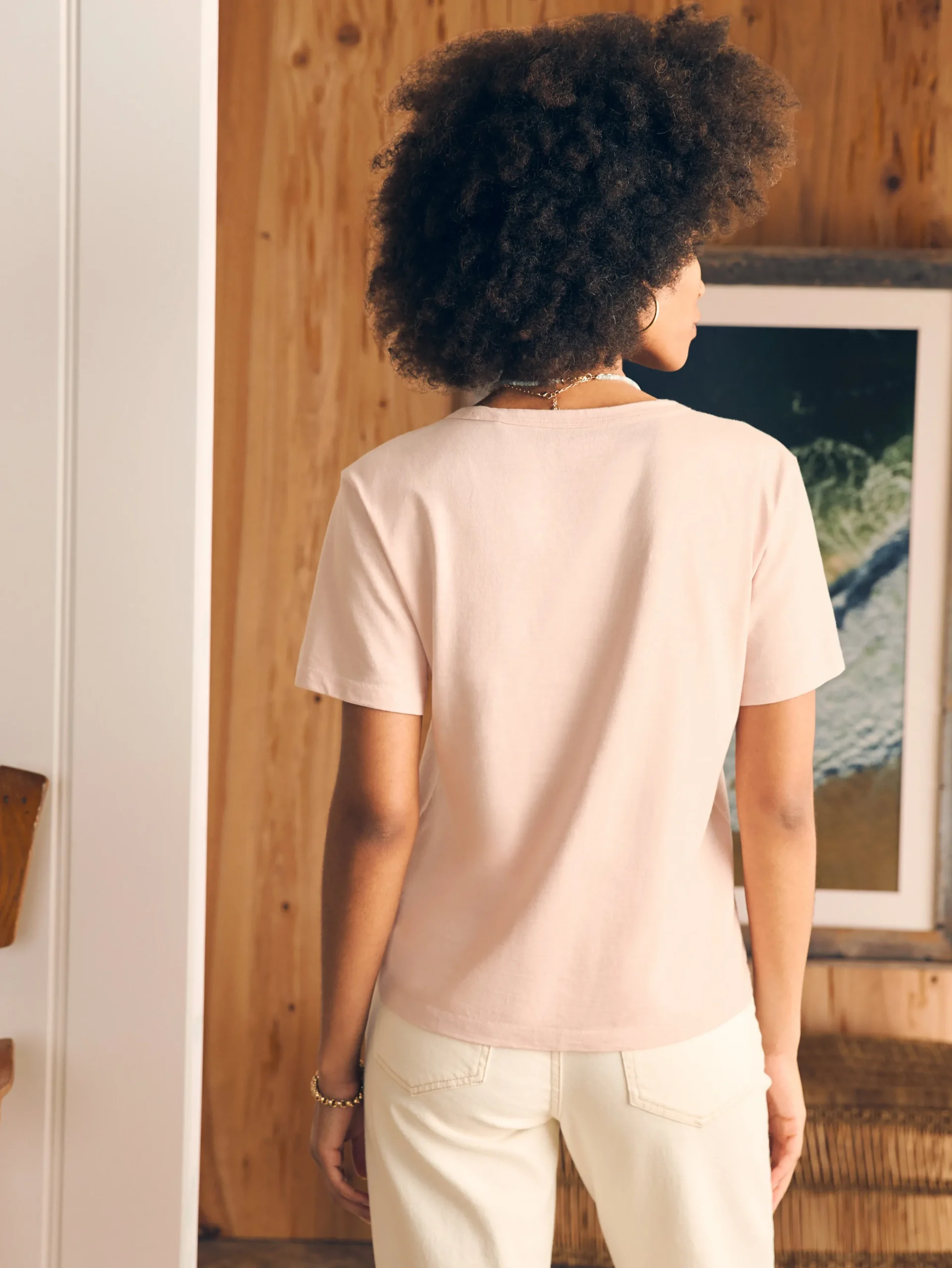 Women Faherty Brand Sunwashed V-Neck Tee -