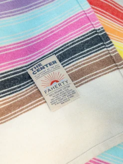 Women Faherty Brand The Center Blanket -
